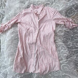 Victoria’s Secret pj/lounge top sz SM